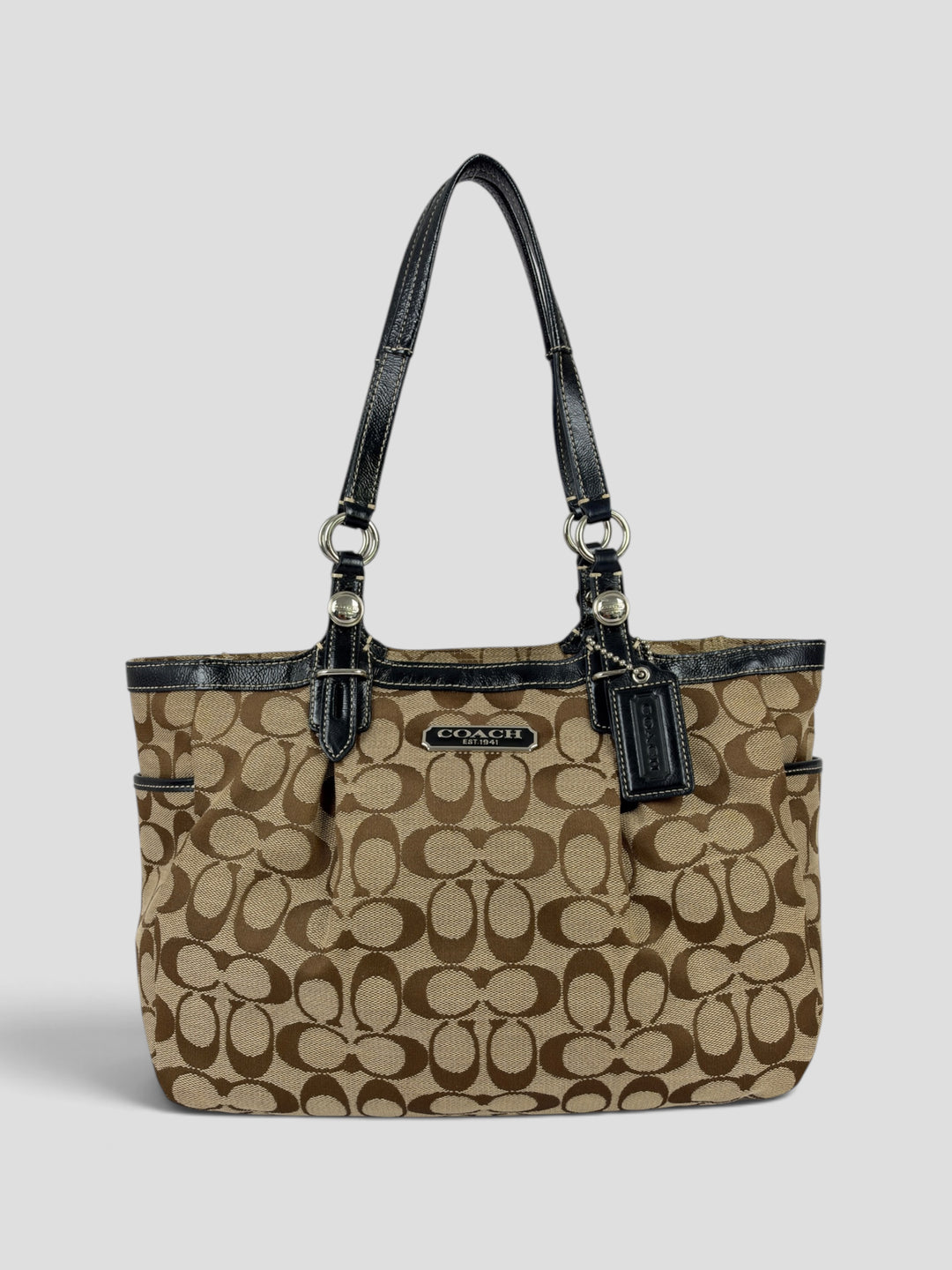 Coach Gallery Signature Tote Shoulder Bag aus Signature-Jacquard-Canvas in Khaki/Braun, Vorderansicht