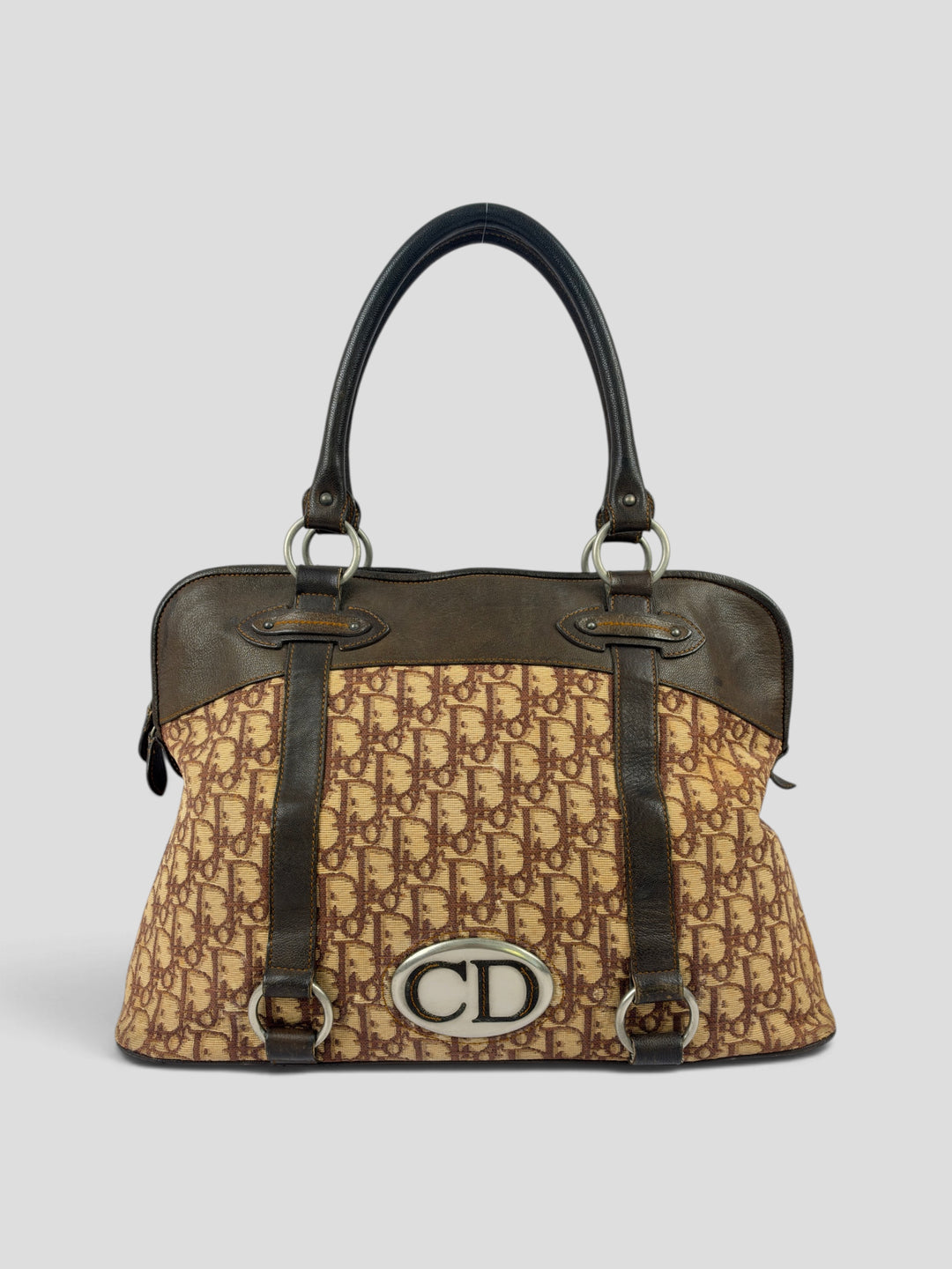 Dior Trotter Canvas CD Plaque Dome Shoulder Bag aus Trotter-Jacquard-Canvas in Beige/Braun, Vorderansicht