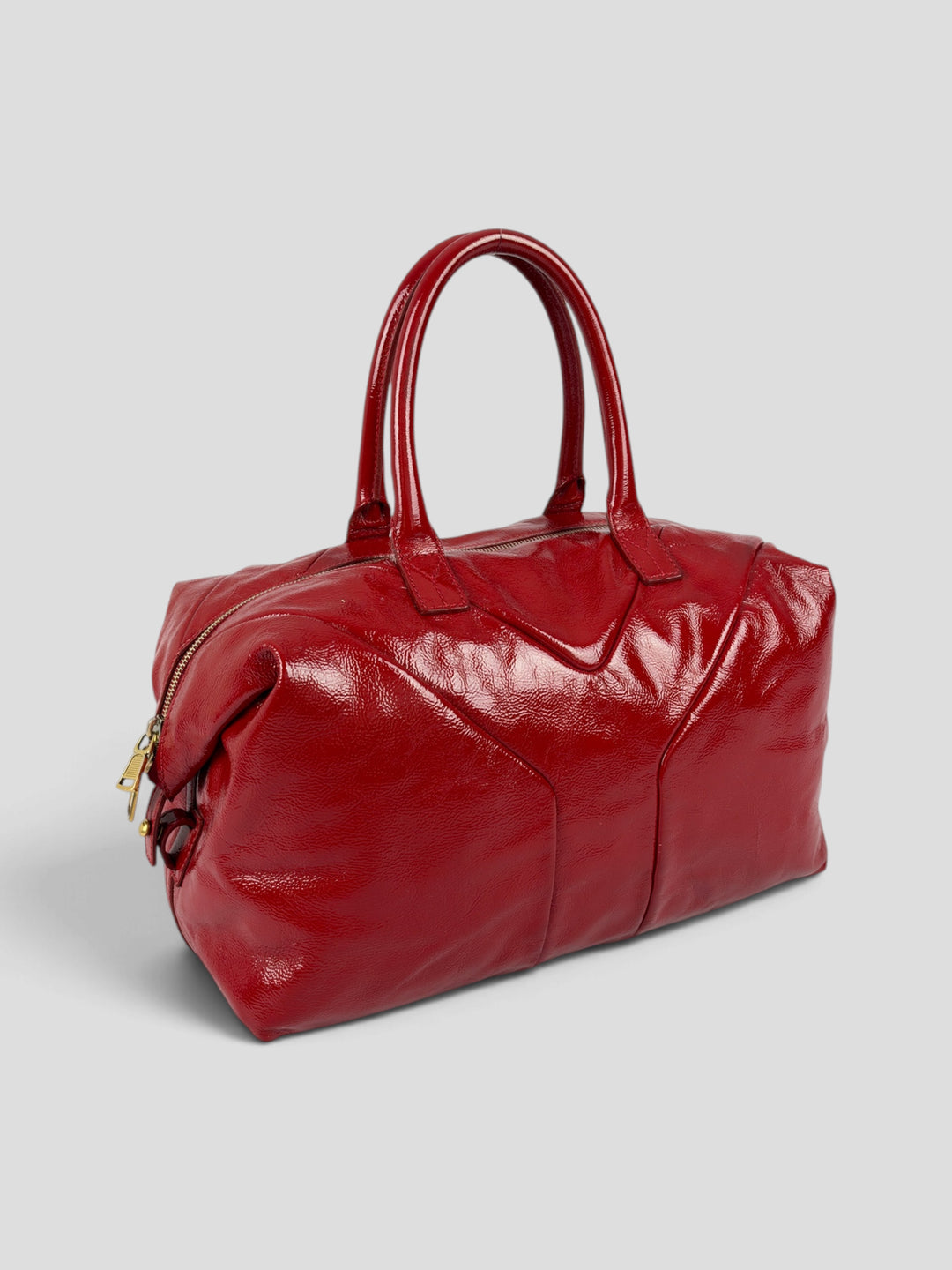 Yves Saint Laurent Easy Y Patent Leather Bag aus Lackleder in Rot, Vorderansicht