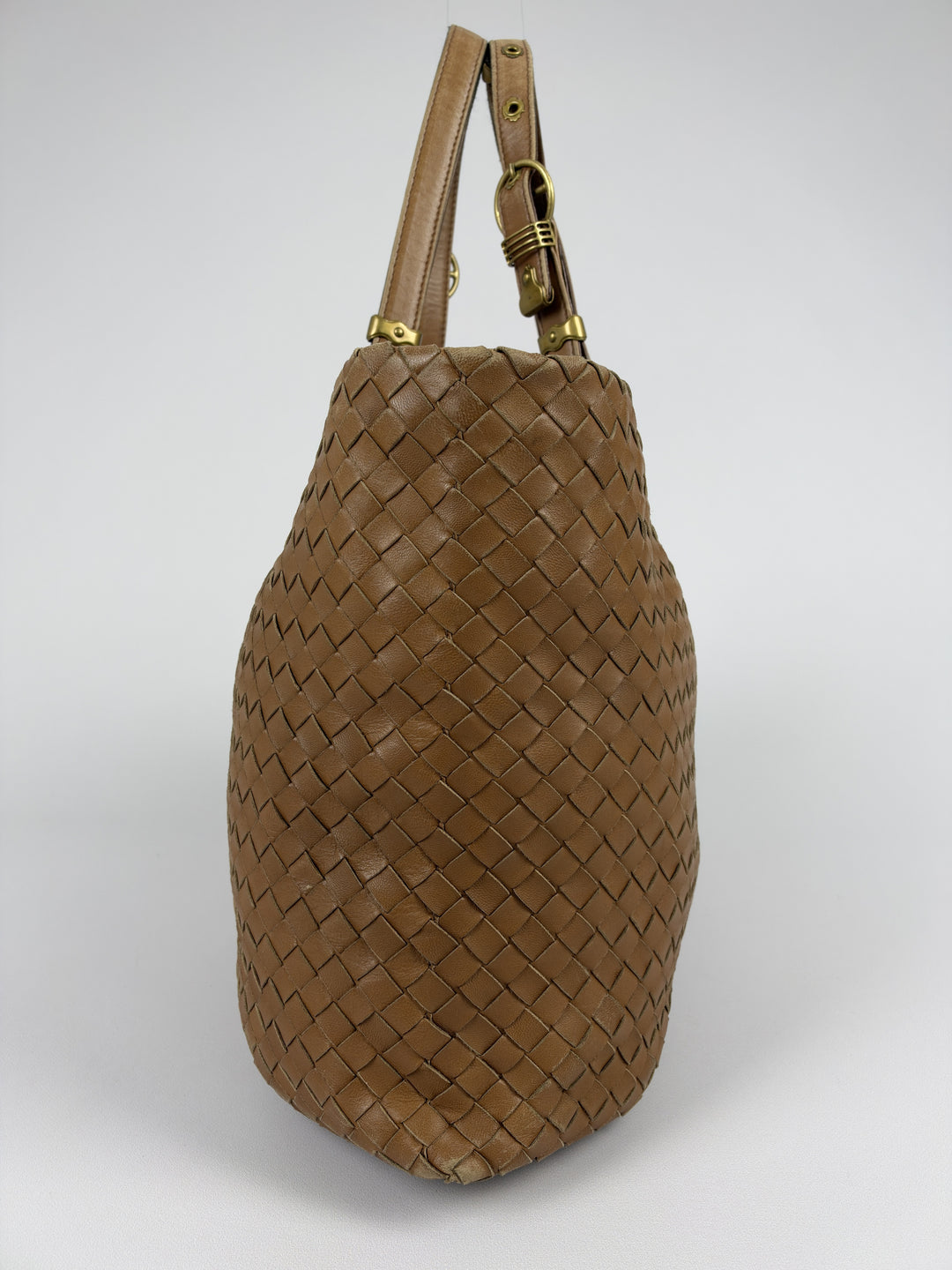 Bottega Veneta Intrecciato Nappa Lock Tote Shoulder Bag in Cognac/Karamellbraun, Detailansicht 1