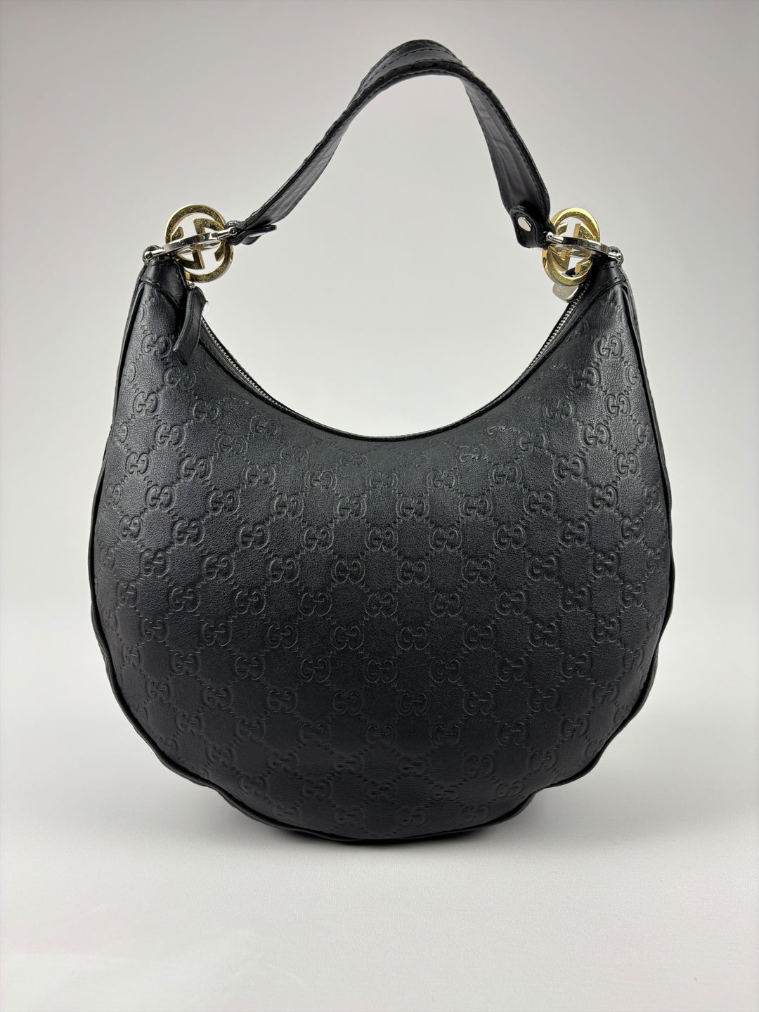 Gucci Guccissima Leather GG Twins Hobo Shoulder Bag in Schwarz, Detailansicht 2