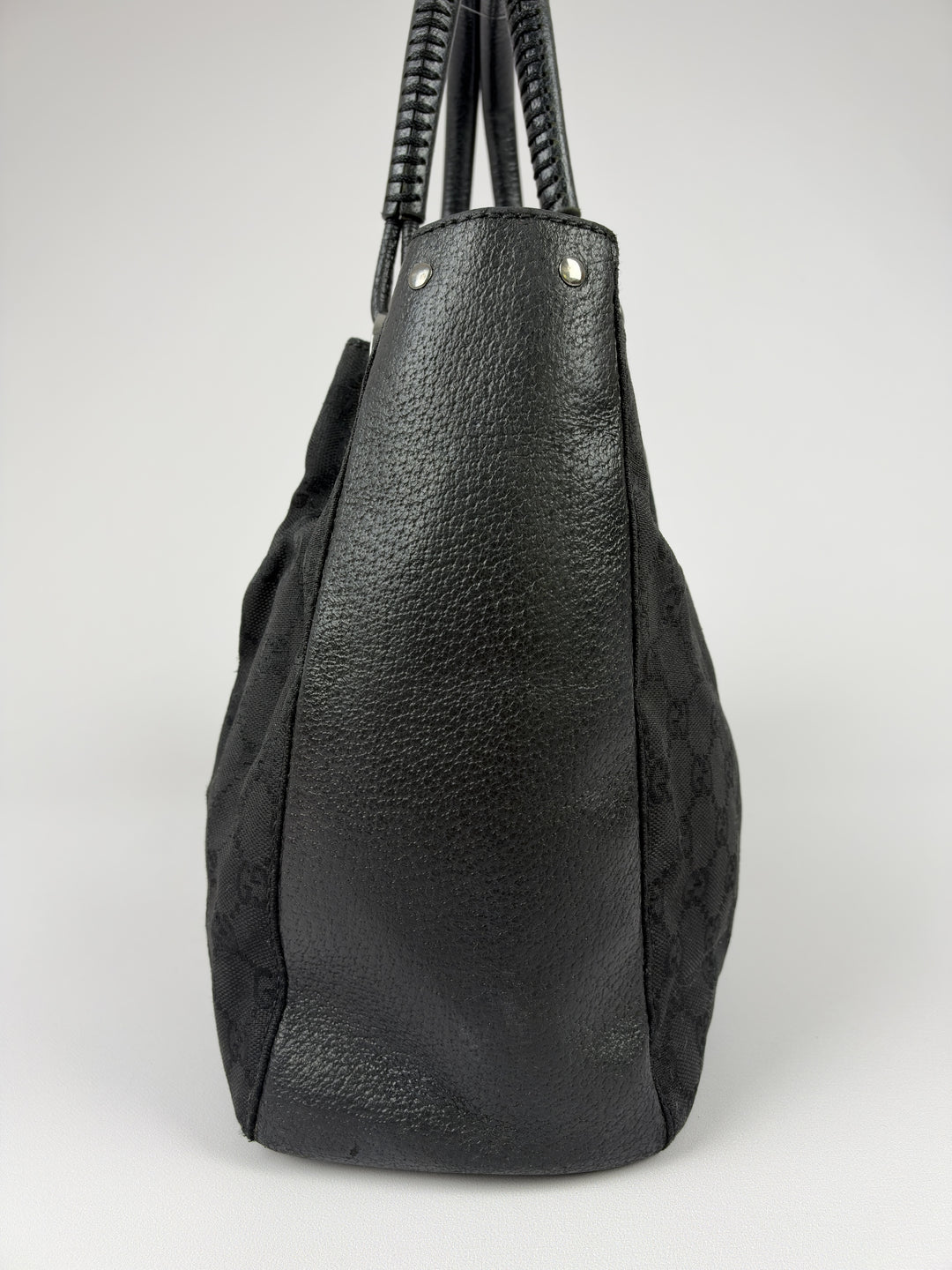 Gucci GG Canvas Leather Trim Tote in Schwarz, Detailansicht 3