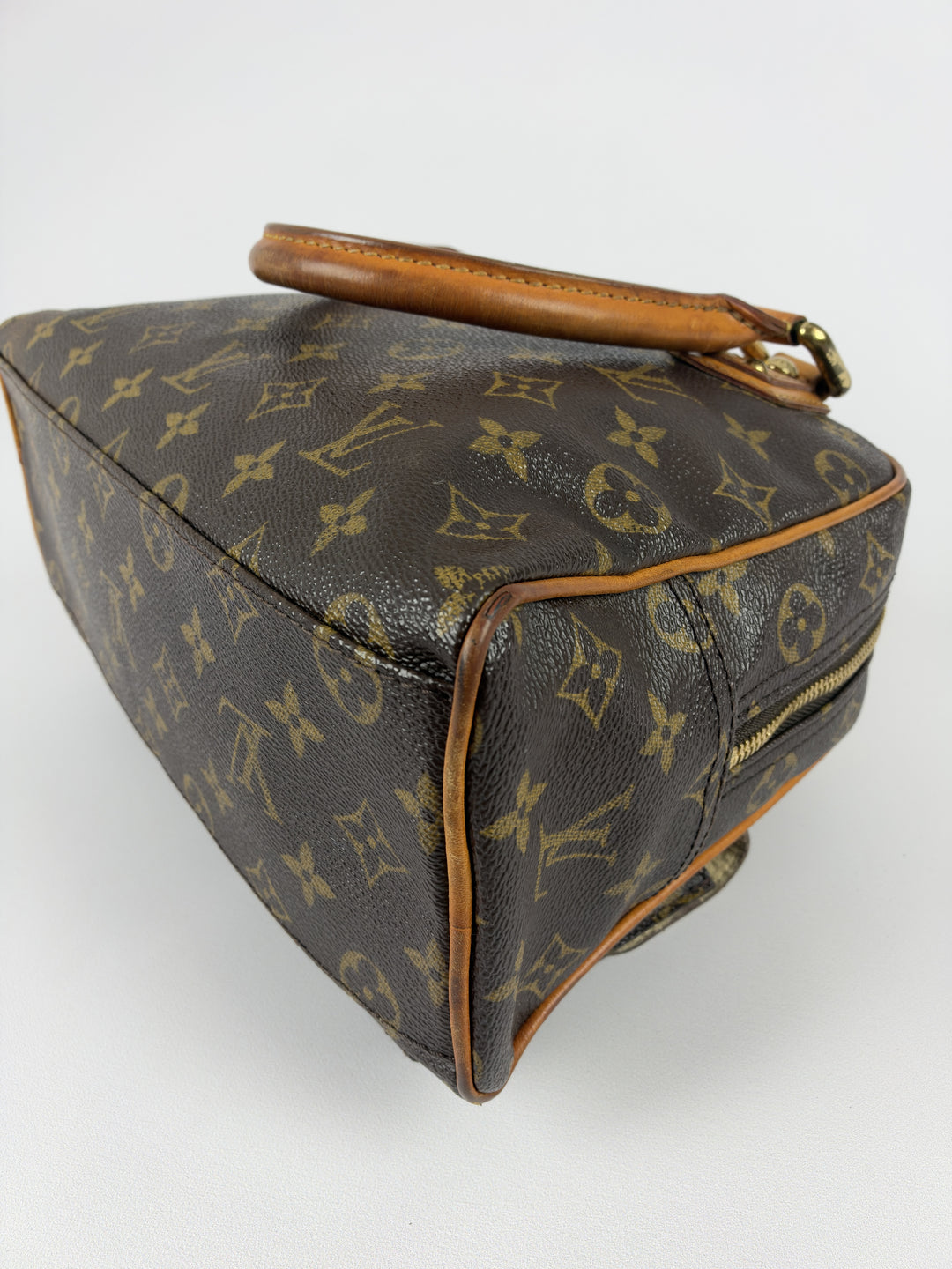 Louis Vuitton Monogram Manhattan PM in Braun, Detailansicht 5