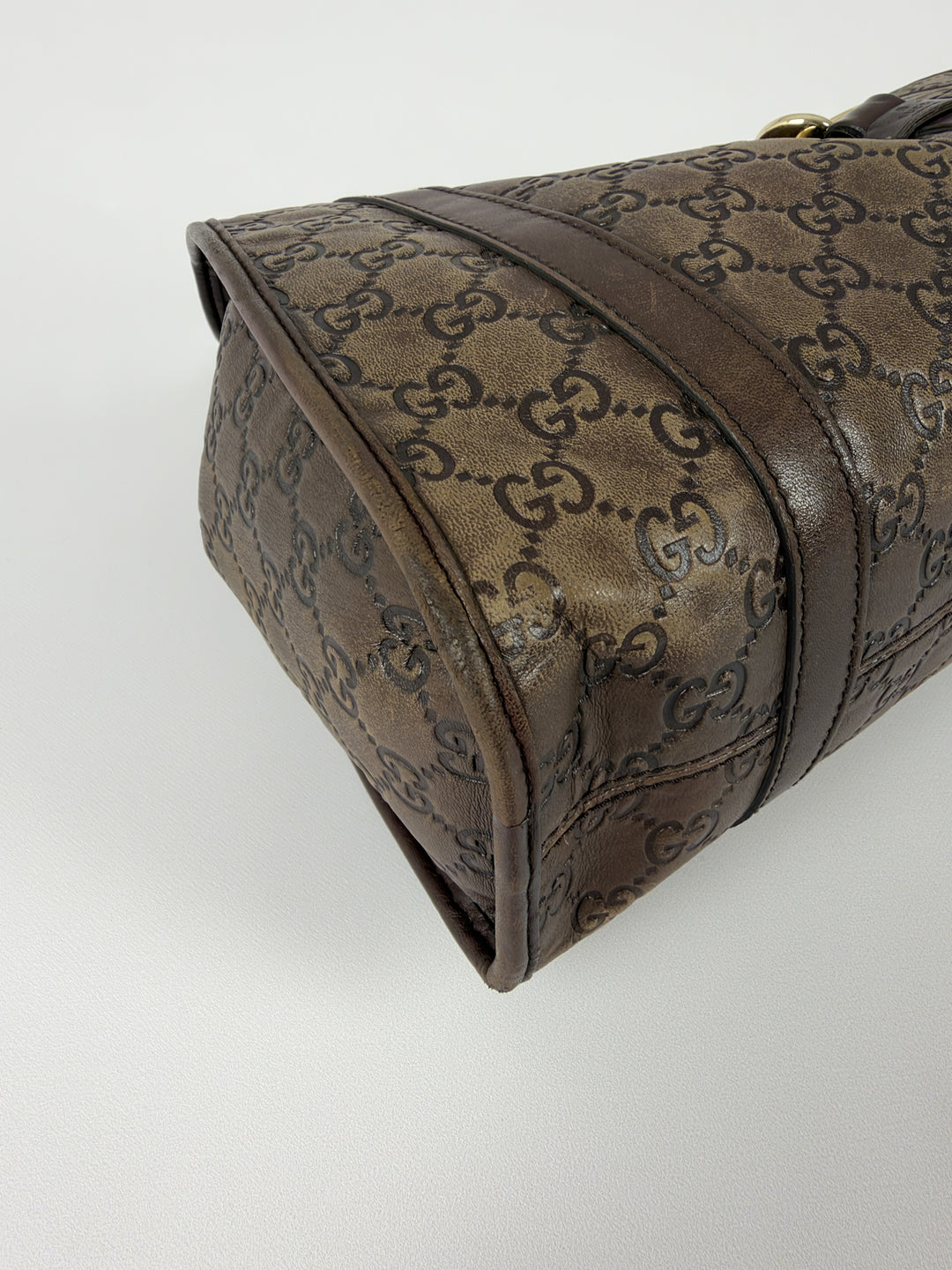 Gucci Guccissima Leather Bardot Hobo Shoulder Bag in Braun, Detailansicht 6