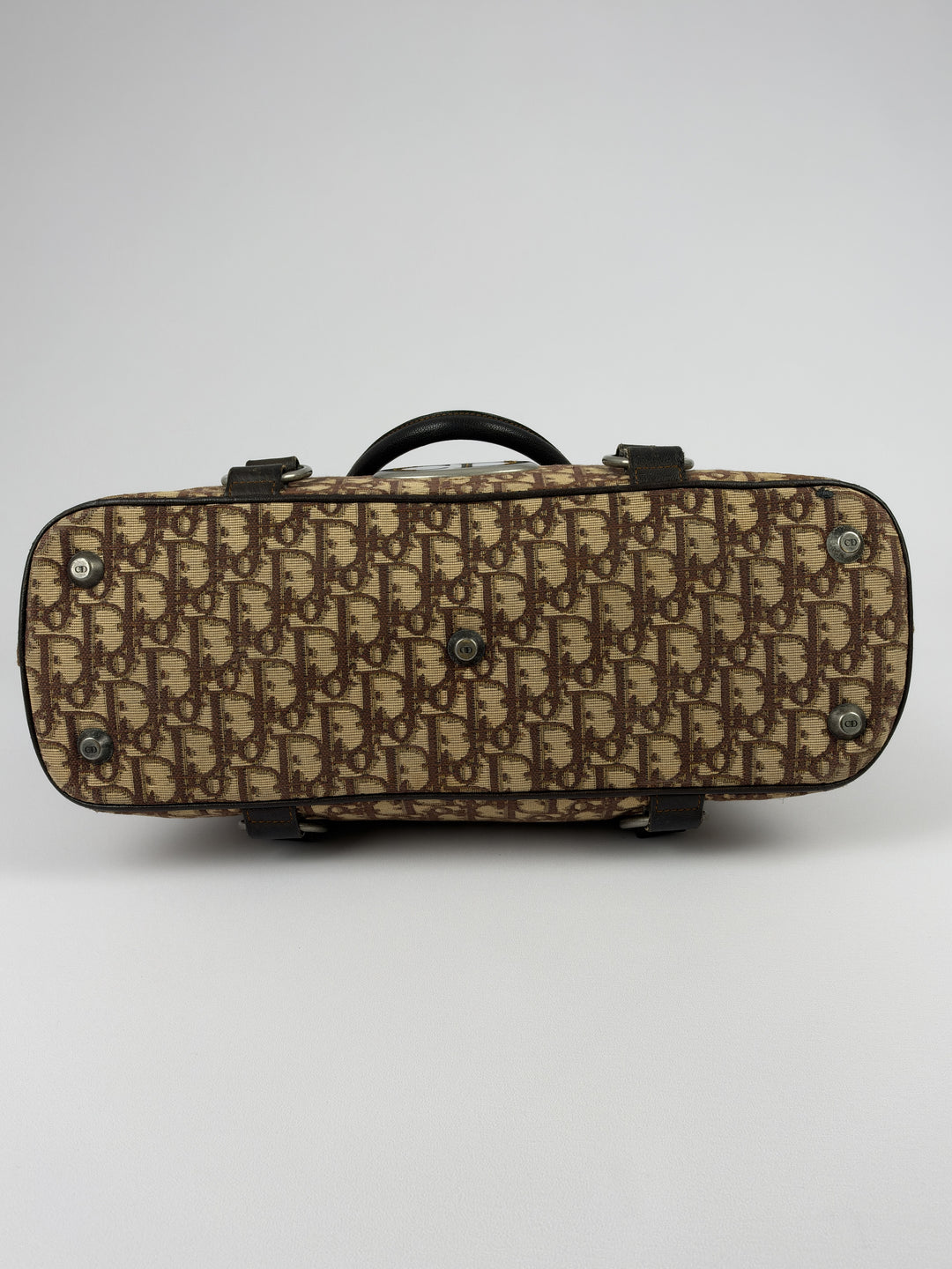 Dior Trotter Canvas CD Plaque Dome Shoulder Bag in Beige/Braun, Detailansicht 7