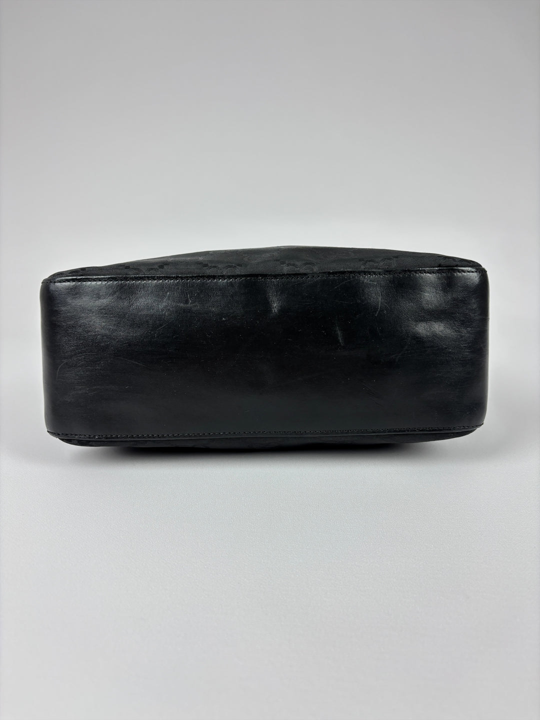 Gucci GG Nylon Hobo Shoulder Bag in Schwarz, Detailansicht 7