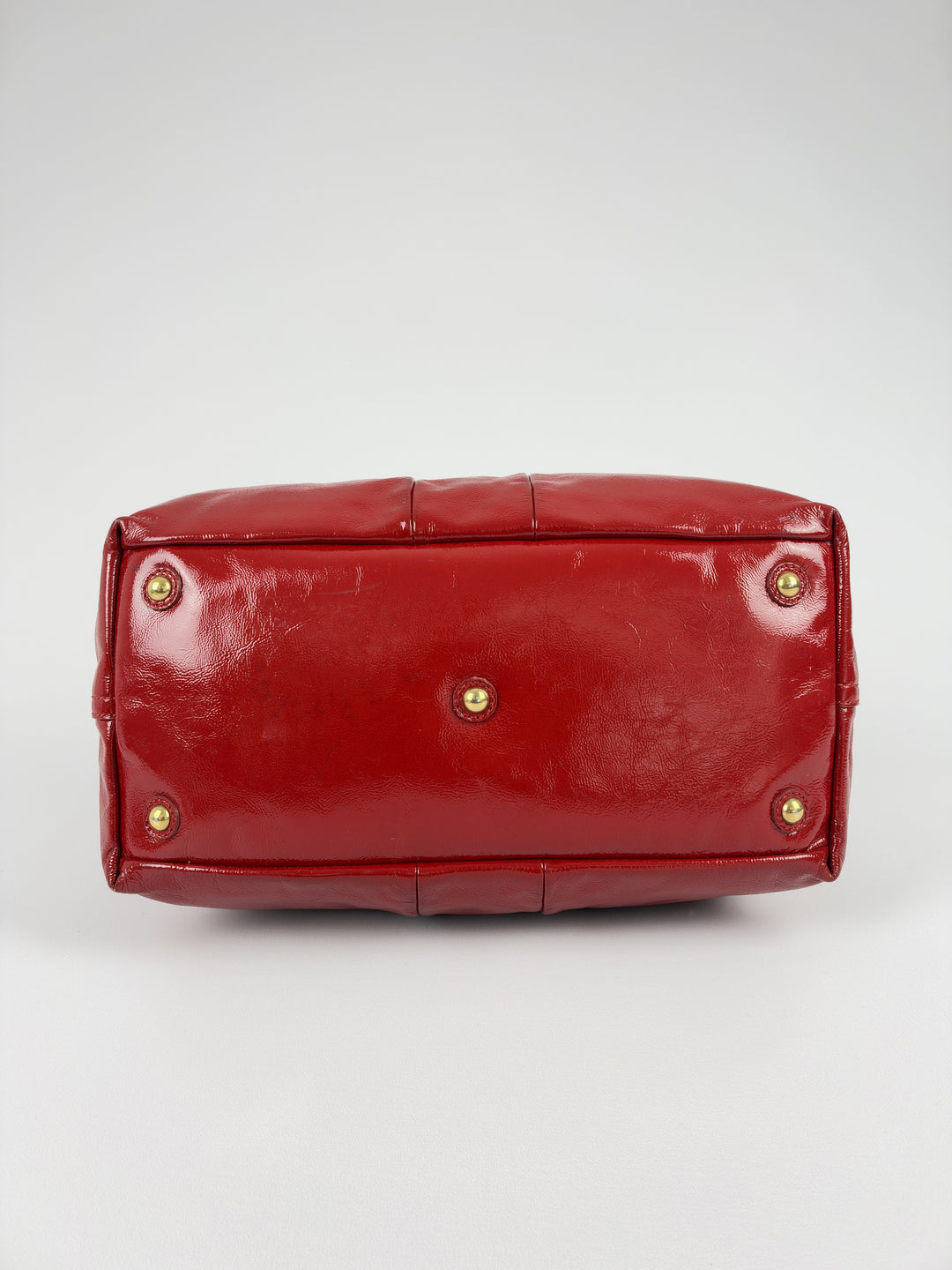 Yves Saint Laurent Easy Y Patent Leather Bag in Rot, Detailansicht 7