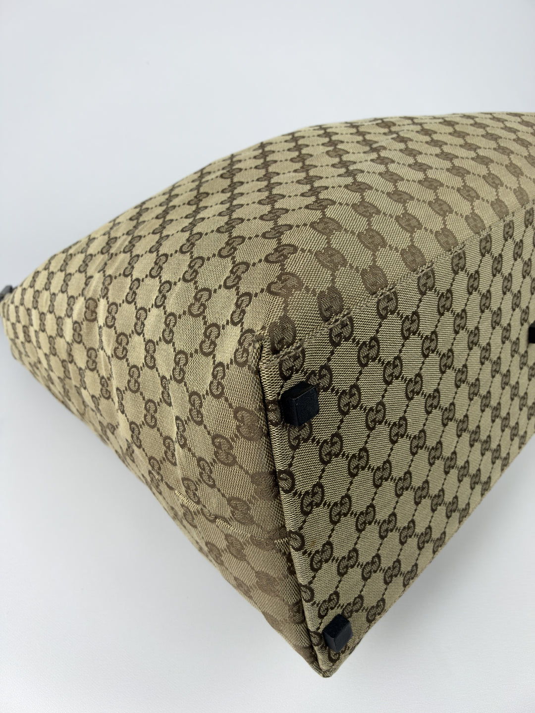 Gucci GG Canvas Large Hobo Shoulder Bag in Beige/Braun, Detailansicht 11