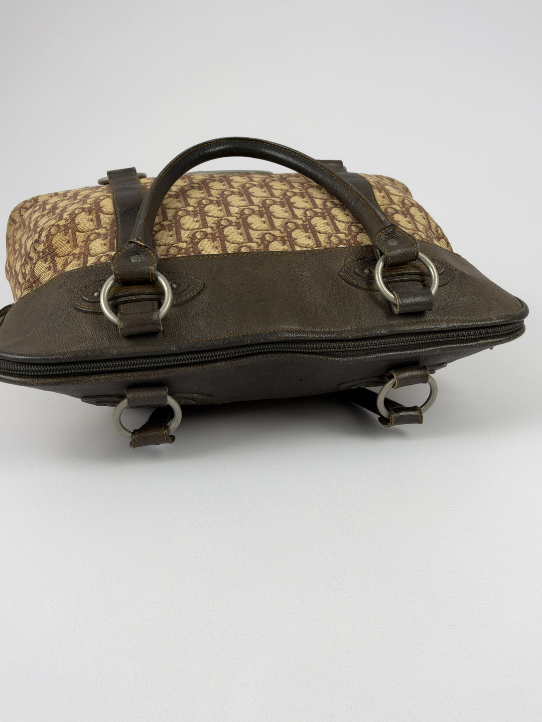 Dior Trotter Canvas CD Plaque Dome Shoulder Bag in Beige/Braun, Detailansicht 12