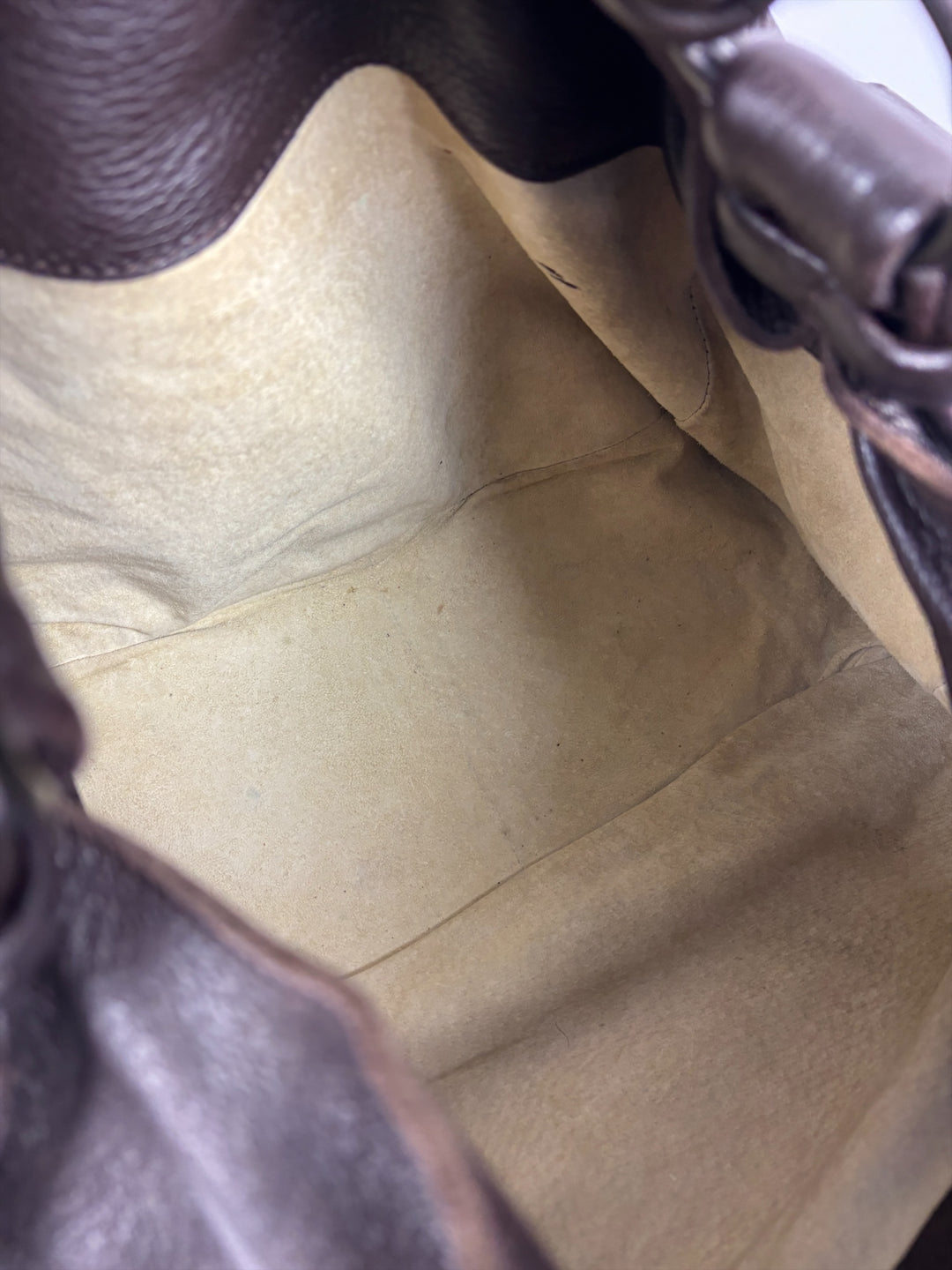 Bottega Veneta Intrecciato Cervo Leather Hobo Shoulder Bag in Dunkelbraun, Detailansicht 12