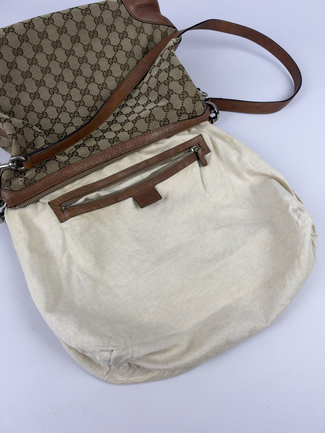 Gucci Miss GG Hobo Shoulder Bag in Beige/Ebenholz, Detailansicht 14