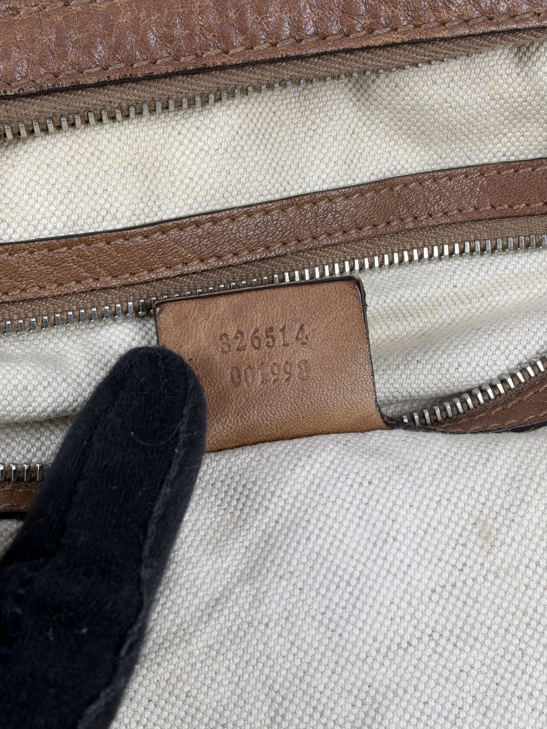 Gucci Miss GG Hobo Shoulder Bag in Beige/Ebenholz, Detailansicht 16