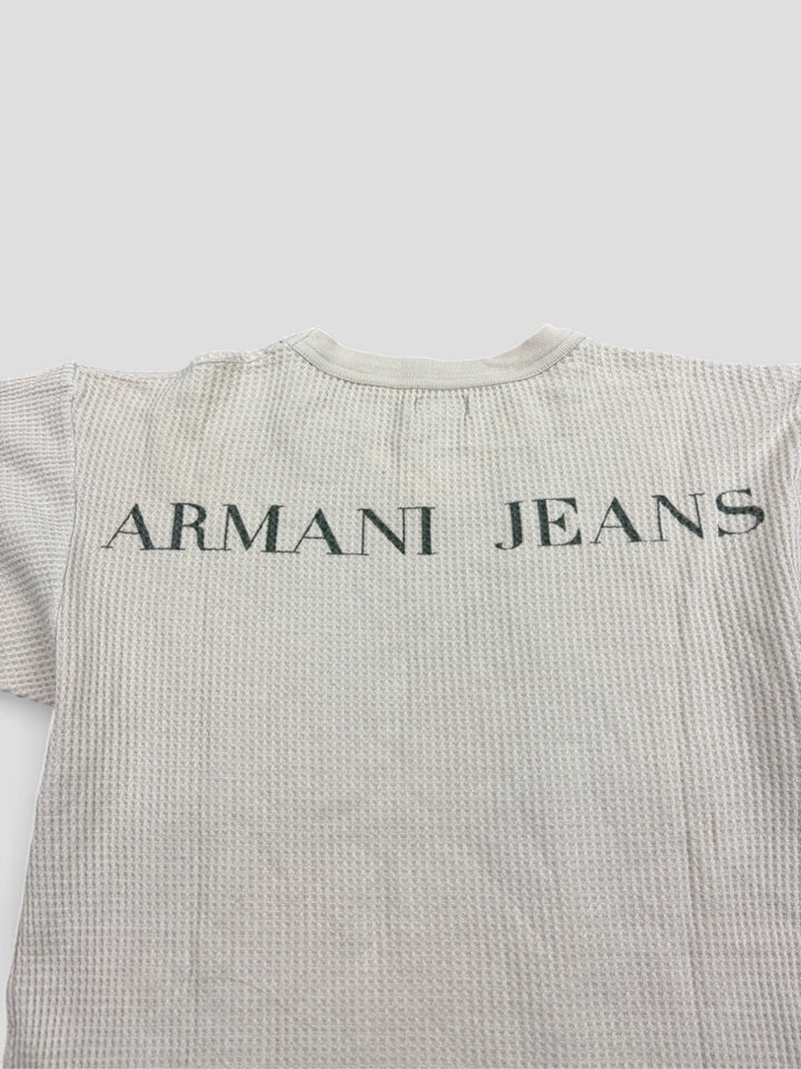Armani Jeans Waffle Strickpullover Creme mit großem „AJ“-Logo, einzigartiger Second-Hand Strickpullover

