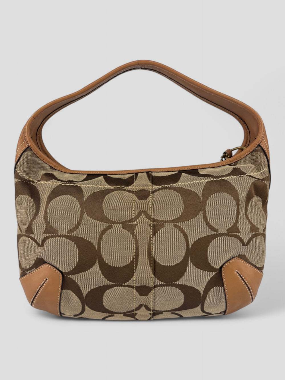 Coach Hobo Tasche in Braun mit Monogramm und goldfarbenen Details, Coach hobo bag in brown with monogram and gold accents
