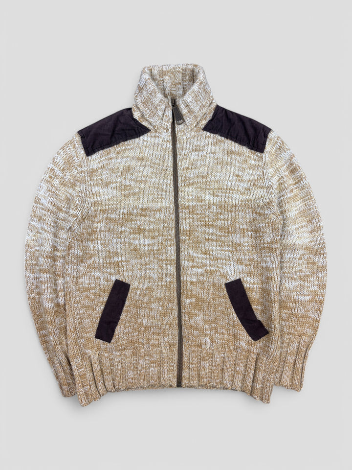 D&G Full-Zip Strickpullover in Beige mit melierter Struktur, braunen Schulterdetails und Eingrifftaschen.

