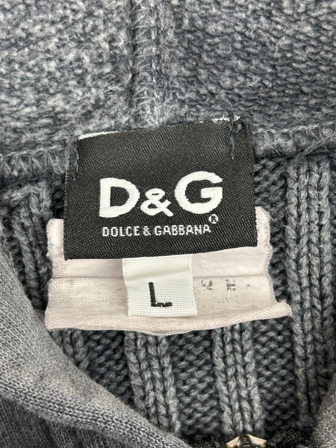 D&G Knit Hoodie in Schwarz mit Schriftzug „Long live to Dolce & Gabbana“ und gerippten Ärmeln sowie Saum

