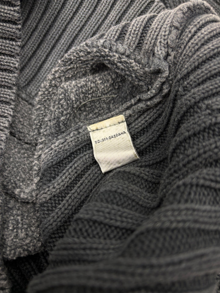 D&G Knit Hoodie in Schwarz mit Schriftzug „Long live to Dolce & Gabbana“ und gerippten Ärmeln sowie Saum

