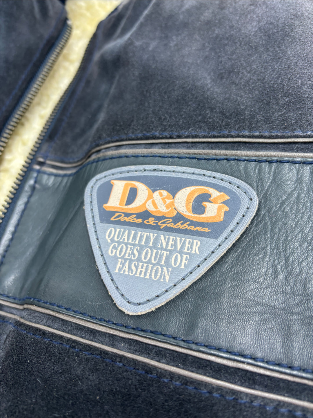 D und G Archive 1996 Logo Patch Bomberjacke Herren grau, grey second hand dolce gabbana bomberjacket