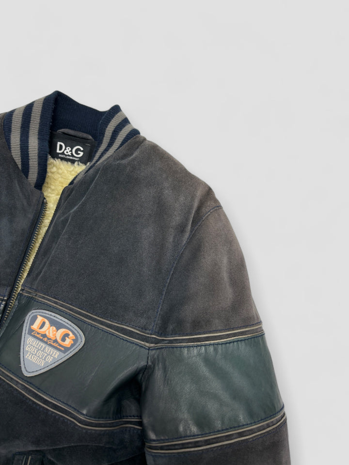 D und G Archive 1996 Logo Patch Bomberjacke Herren grau, grey second hand dolce gabbana bomberjacket