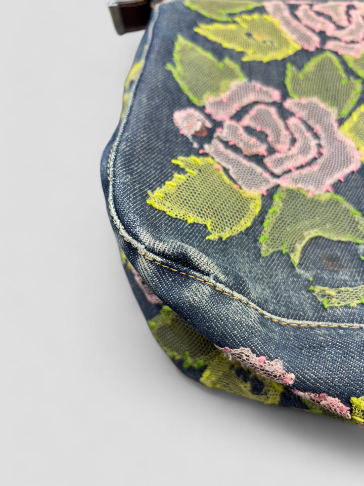 Fendi Mamma Denim Flower Tasche mit floralen Applikationen und Magnetverschluss, Fendi Mamma Denim Flower Bag with floral applications and magnetic closure