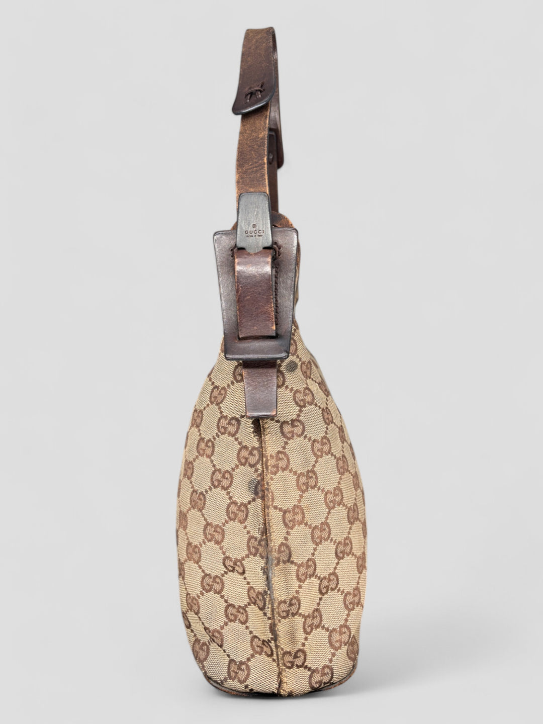 Gucci Hobo Tasche aus Monogramm-Canvas mit Holzapplikationen, eleganten Lederriemen und stilvollem Design