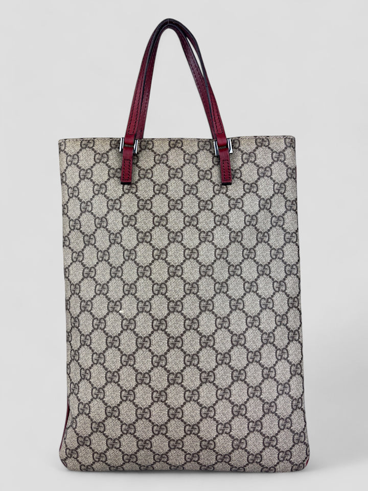 Gucci Shopper aus beigem Monogramm-Canvas mit bordeauxroten Lederdetails, Gucci shopper beige-bordeaux