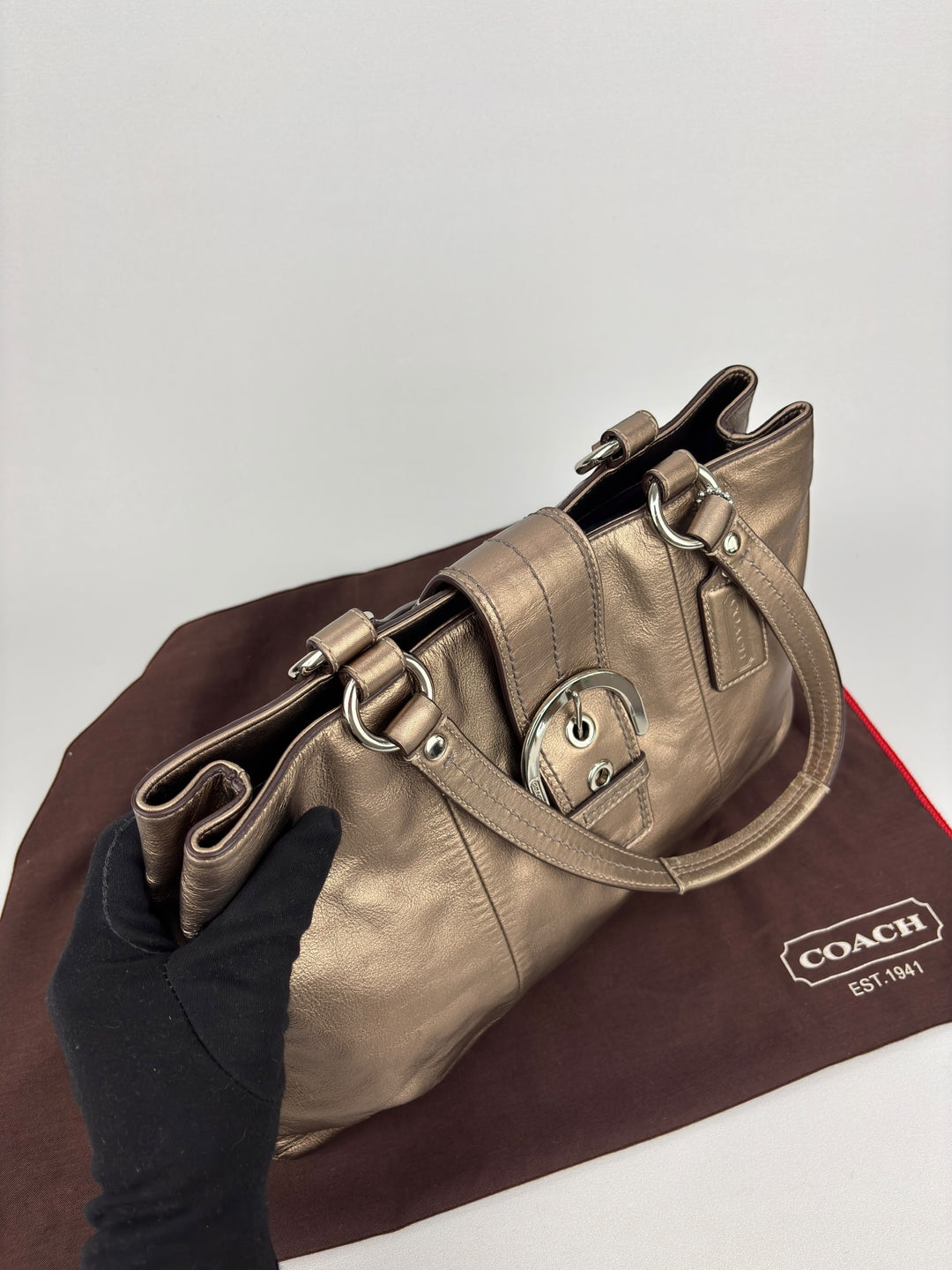 Coach Buckle Shopper / Tote / Shoulder-Bag