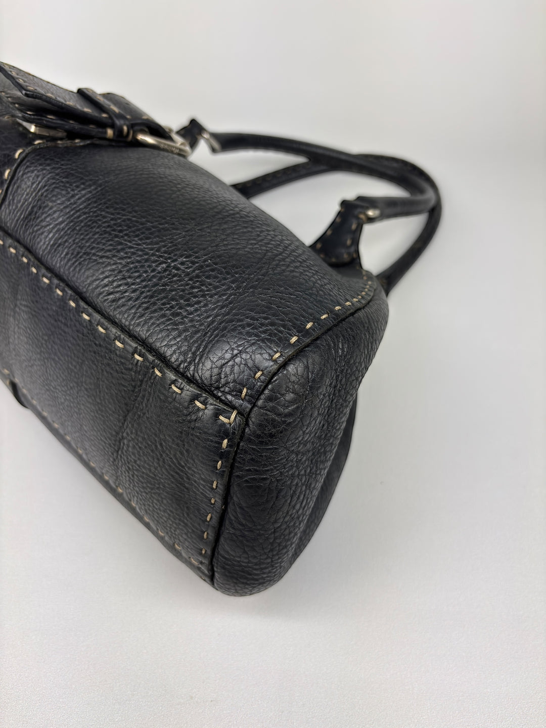 Fendi Selleria-Line Leather Buckle Shoulder-Bag