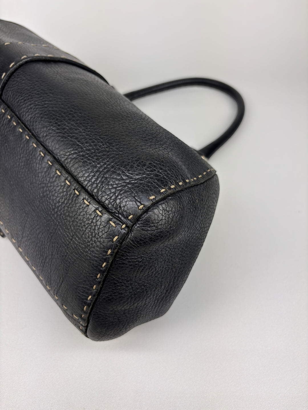 Fendi Selleria-Line Leather Buckle Shoulder-Bag