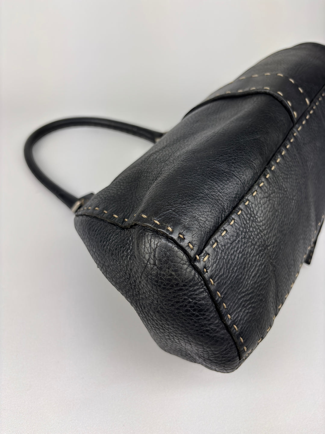 Fendi Selleria-Line Leather Buckle Shoulder-Bag