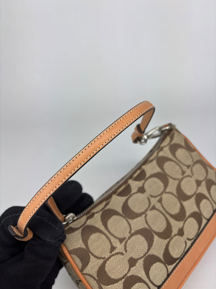 Coach Pochette