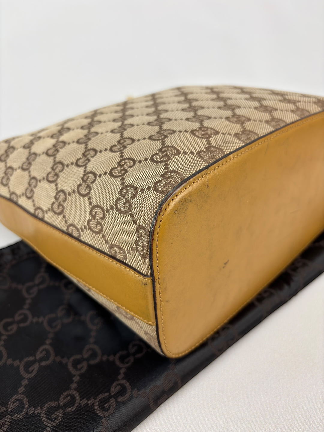 Gucci GG Canvas Galaxy Hobo / Shoulder-Bag