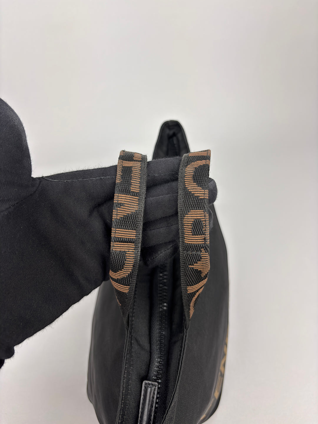 Fendi Logo Shopper / Tote / Handbag