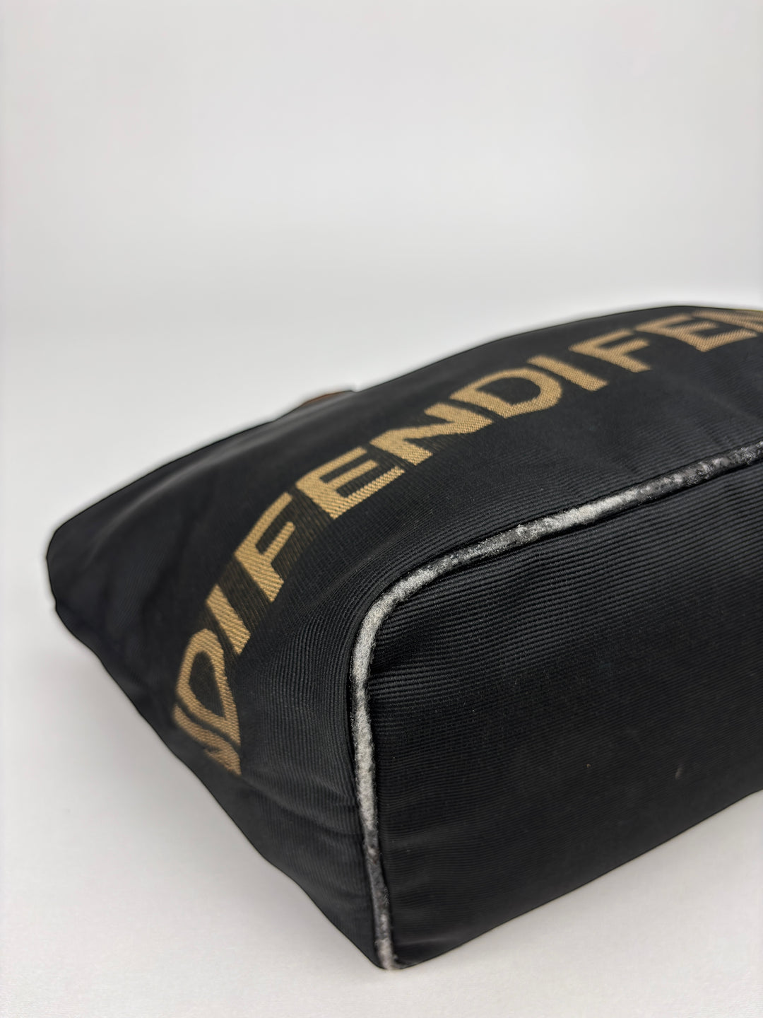 Fendi Logo Shopper / Tote / Handbag