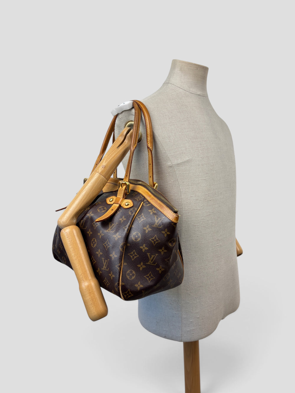 Louis Vuitton Tivoli GM Monogram Handbag