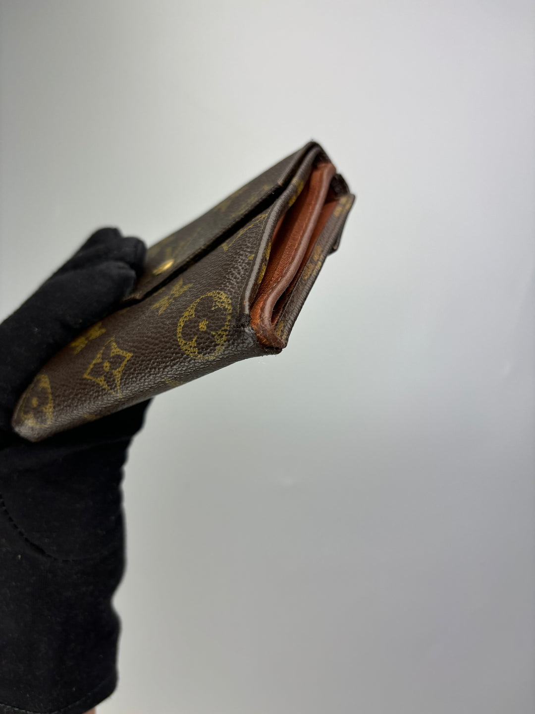 Louis Vuitton Josephine Wallet