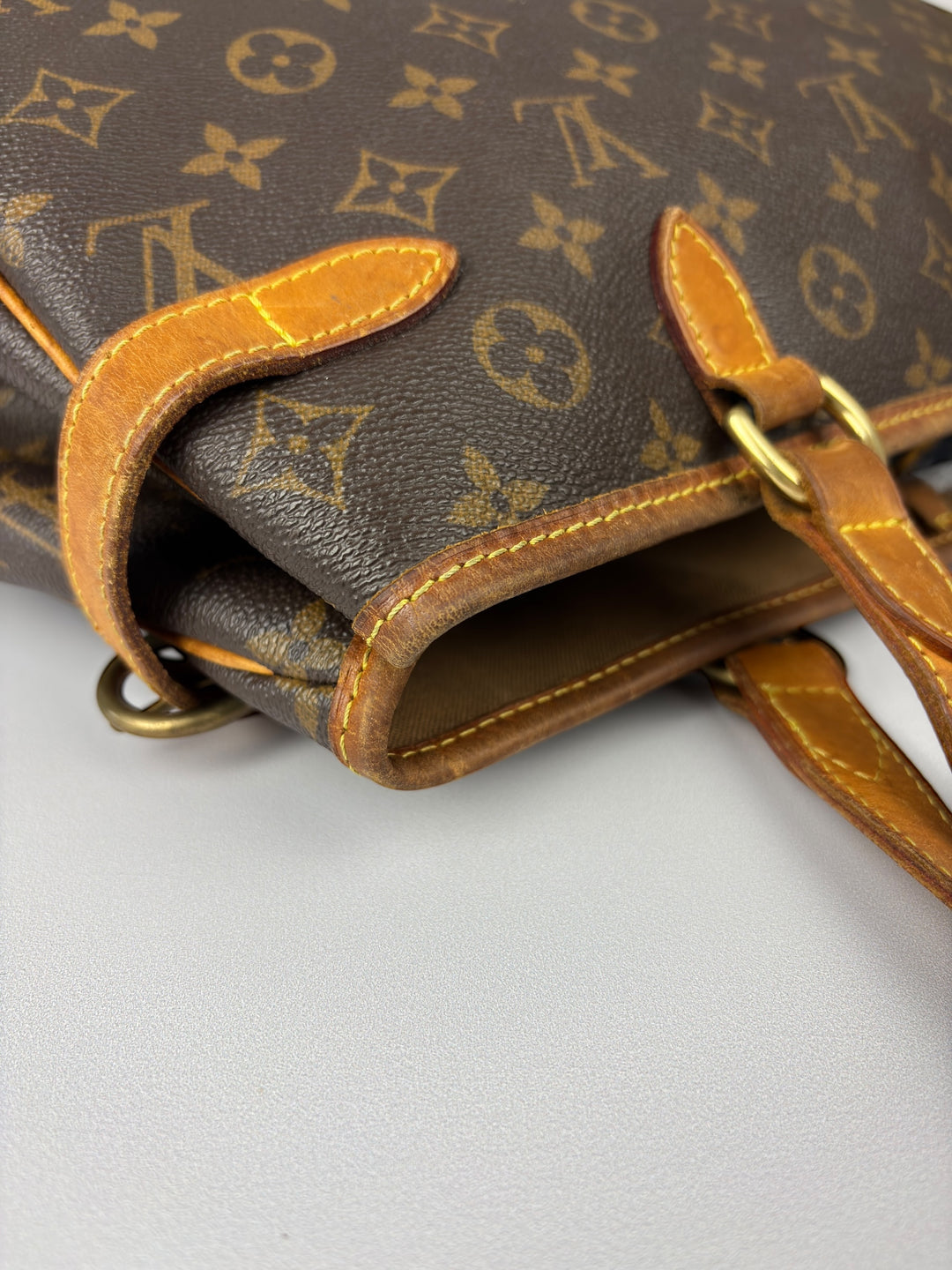 Louis Vuitton Batignolles Horizontal Monogram Shoulder Bag in Braun, Ansicht 14