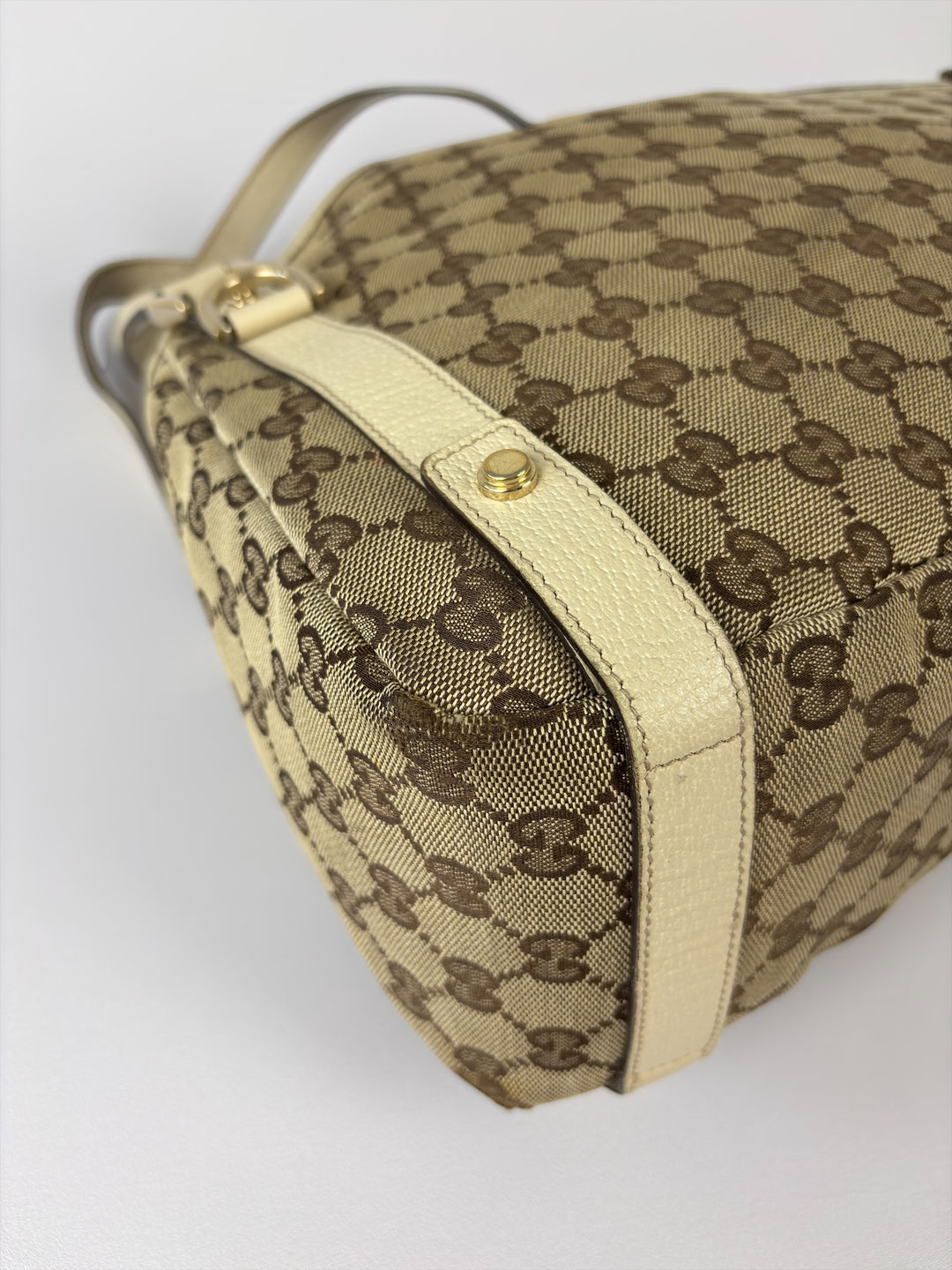 Gucci Abbey D-Ring GG Canvas Shoulder Bag