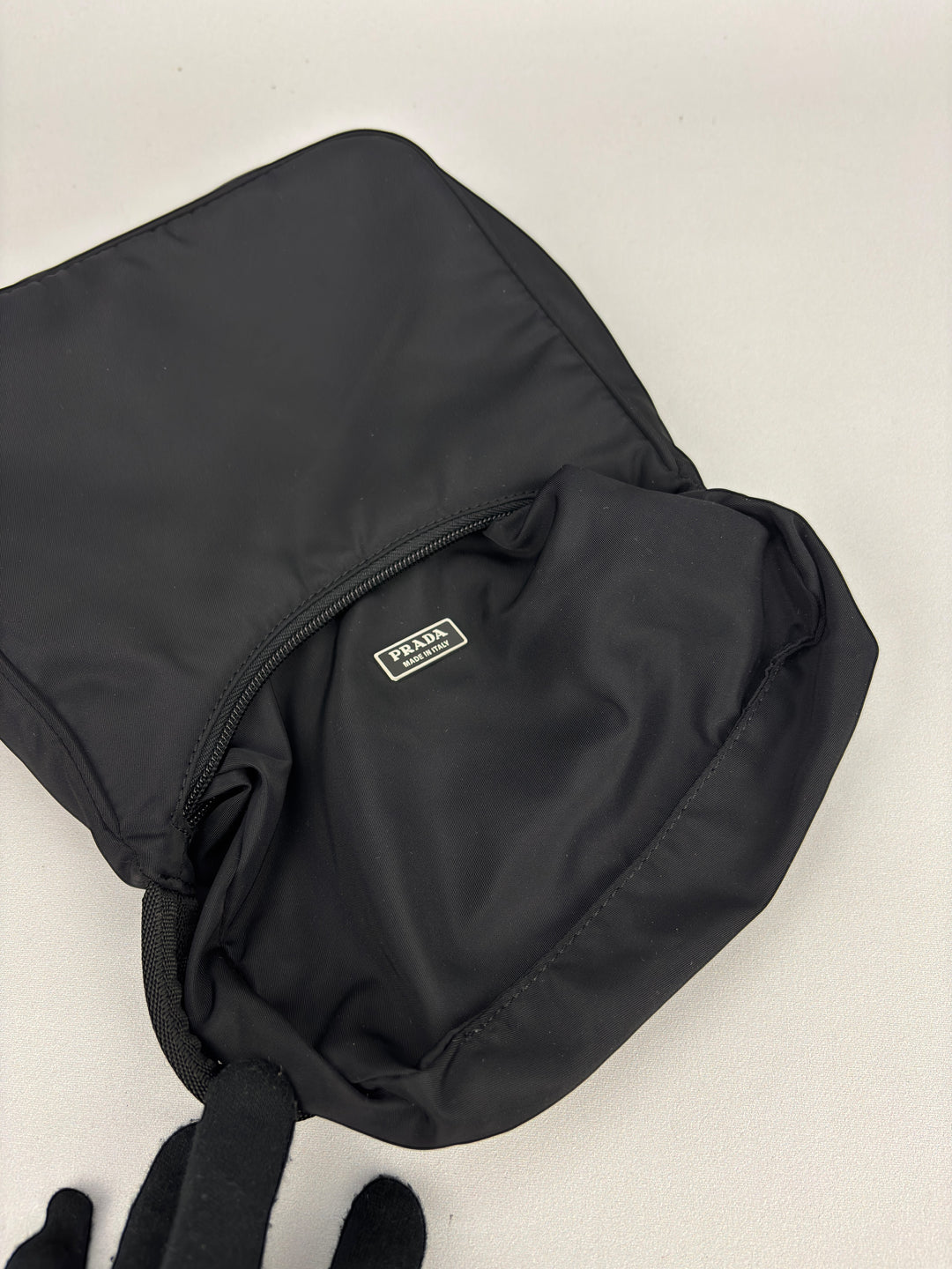 Prada Re-Edition 2000 Nylon Mini Hobo-Bag