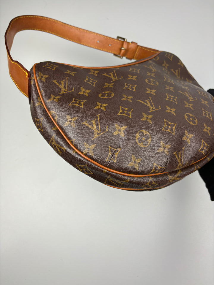 Louis Vuitton Croissant MM