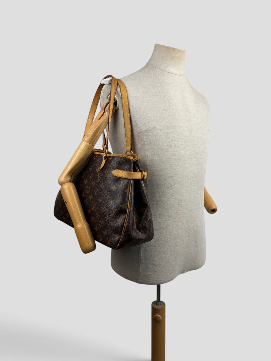 Louis Vuitton Batignolles Horizontal Shoulder-Bag