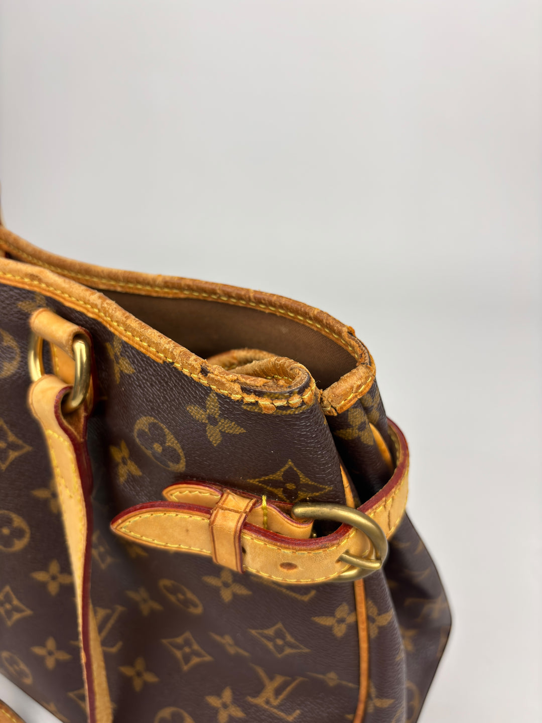 Louis Vuitton Batignolles Horizontal Shoulder-Bag