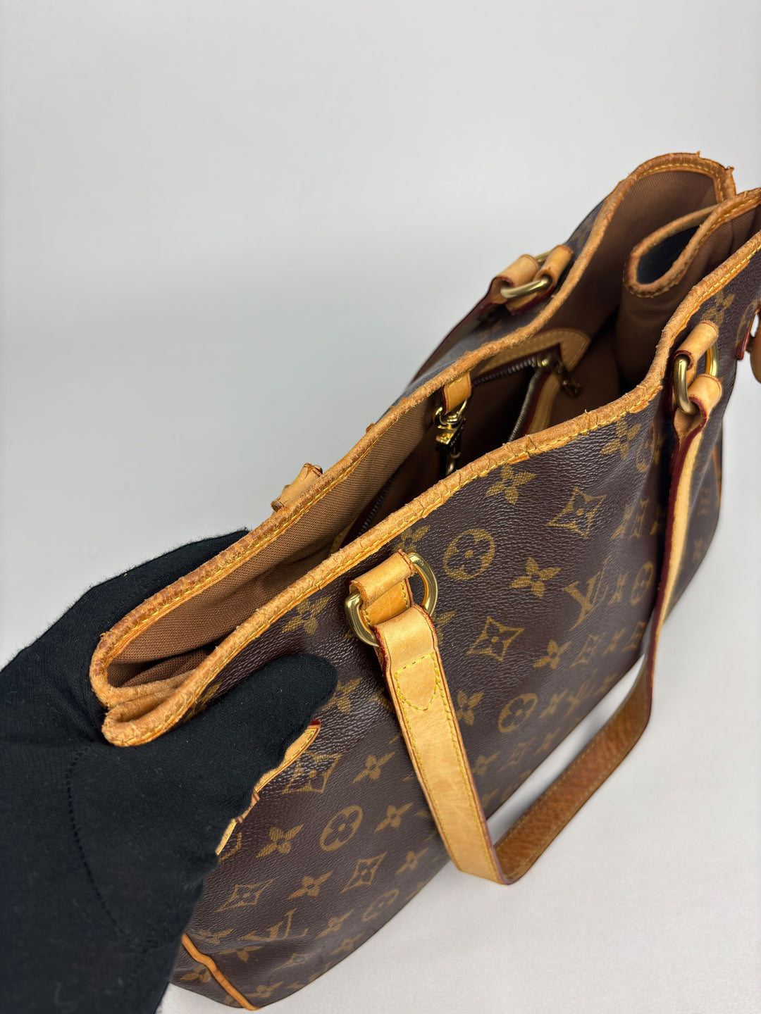 Louis Vuitton Batignolles Horizontal Shoulder-Bag