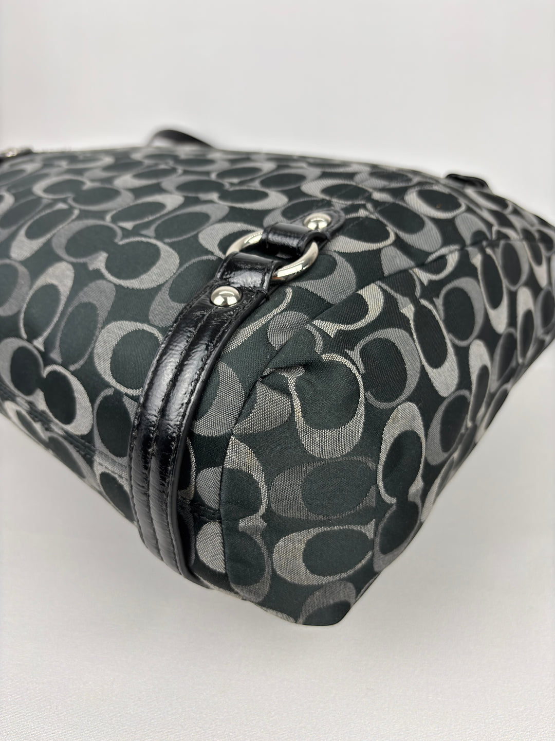 Coach Signature Stripe Convertible Tote / Shoulder / Crossbody-Bag