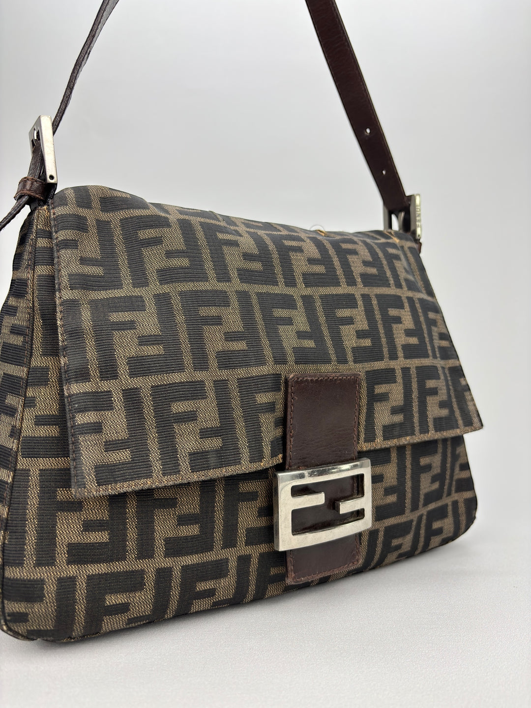 Fendi Mamma Baguette Zucca Canvas Shoulder-Bag