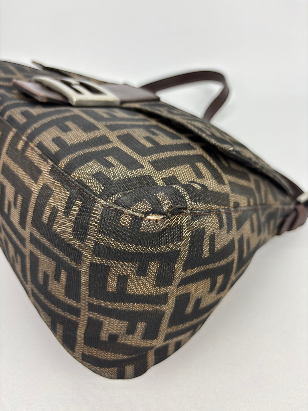 Fendi Mamma Baguette Zucca Canvas Shoulder-Bag