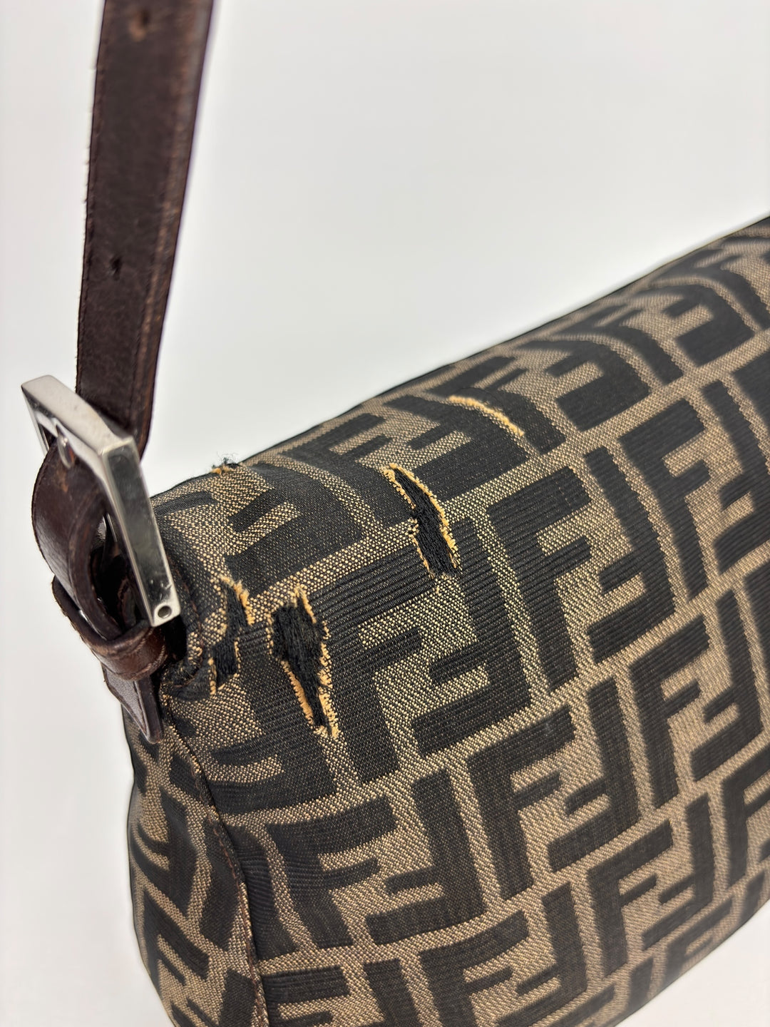 Fendi Mamma Baguette Zucca Canvas Shoulder-Bag