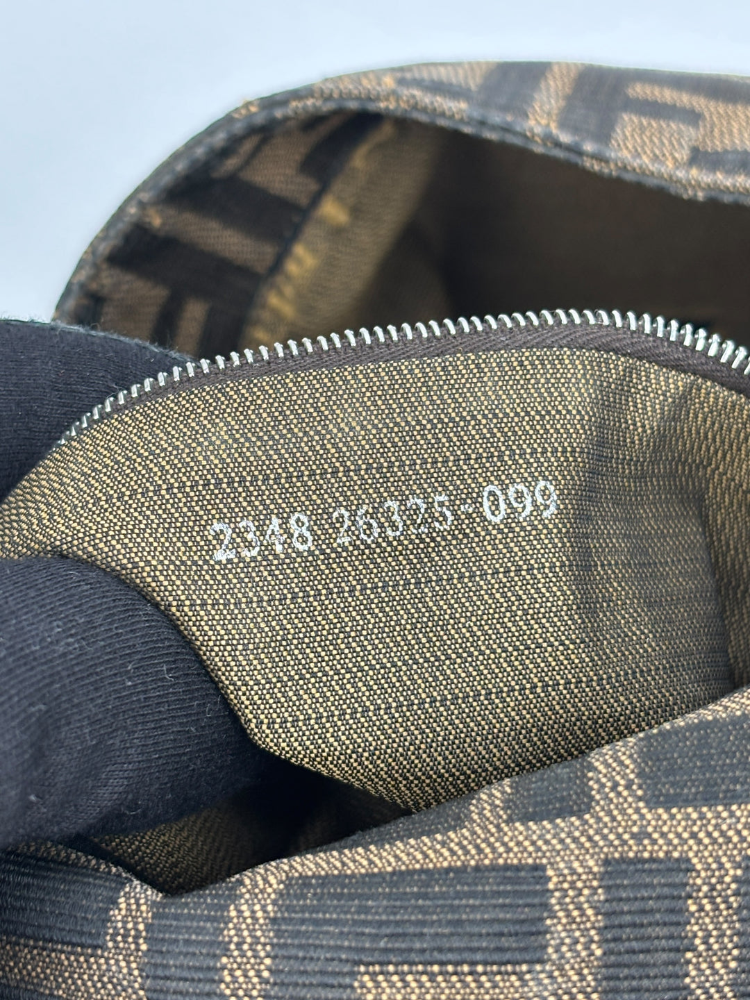 Fendi Mamma Baguette Zucca Canvas Shoulder-Bag