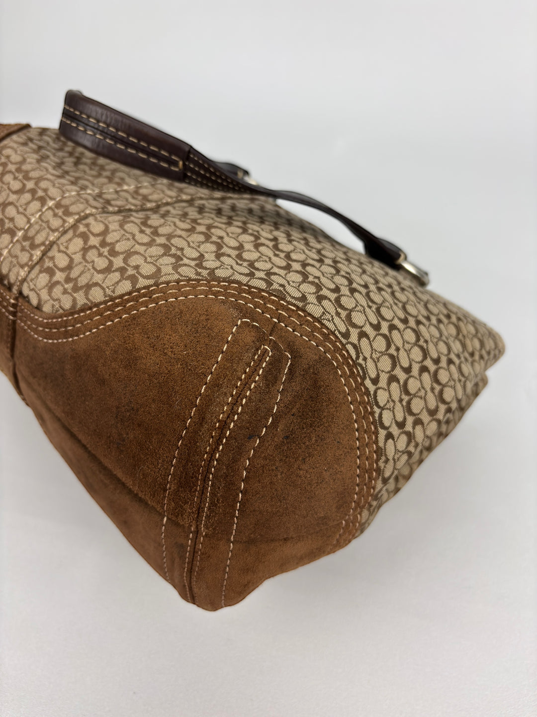 Coach Signature Buckle Soho Multi Pocket Tote / Shoulder-Bag