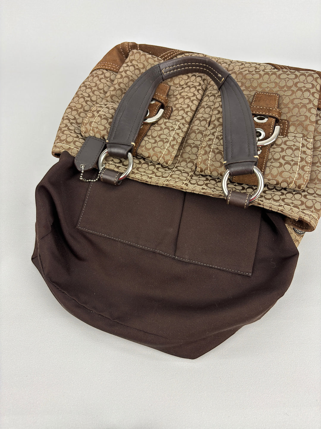 Coach Signature Buckle Soho Multi Pocket Tote / Shoulder-Bag